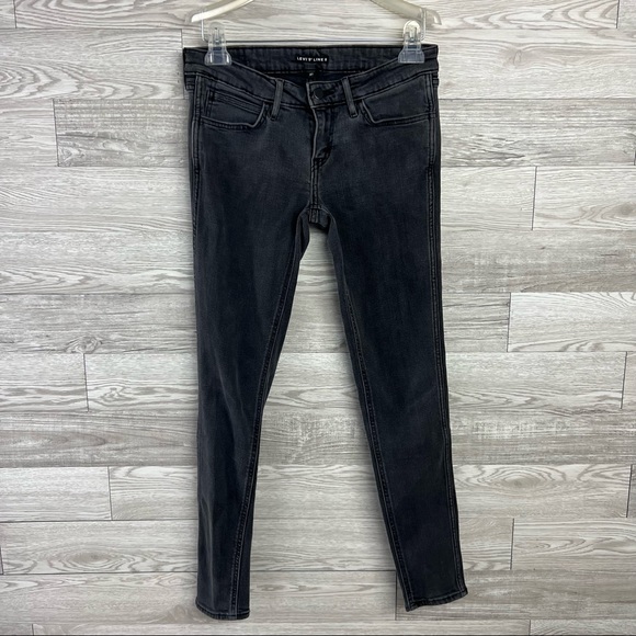 Levi’s Line 8 Women's Size 27 Black Skinny Jeans - Picture 7 of 9